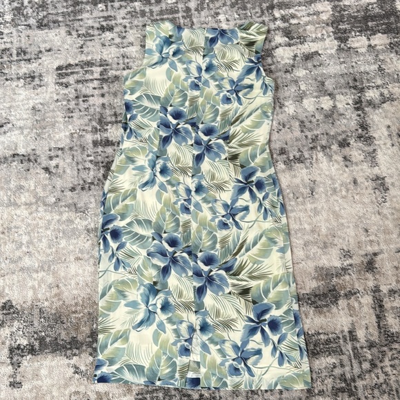 Norm Thompson Sleeveless hawaain print Dress - Picture 5 of 7